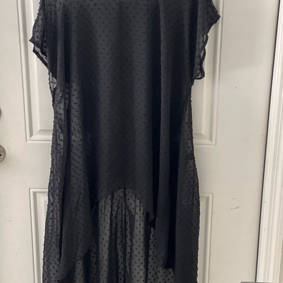 cha cha vente Tops - Cha Cha Vente Black Asymmetrical Dress